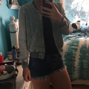 Zip-up Jean Bomber Jacket